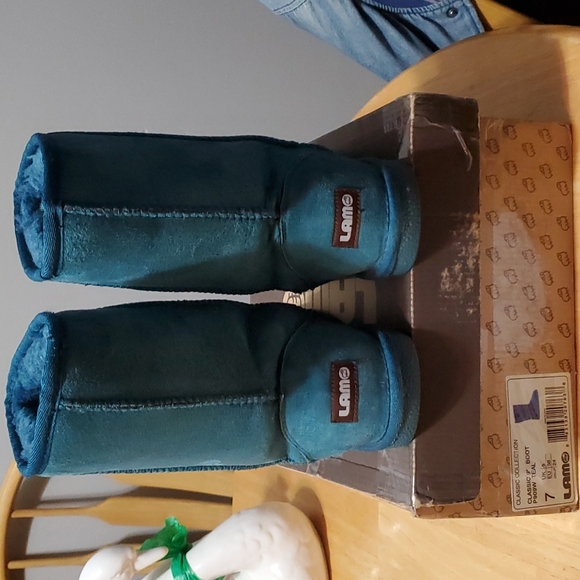 Short Blue/Teal Lamo boots - Picture 3 of 9